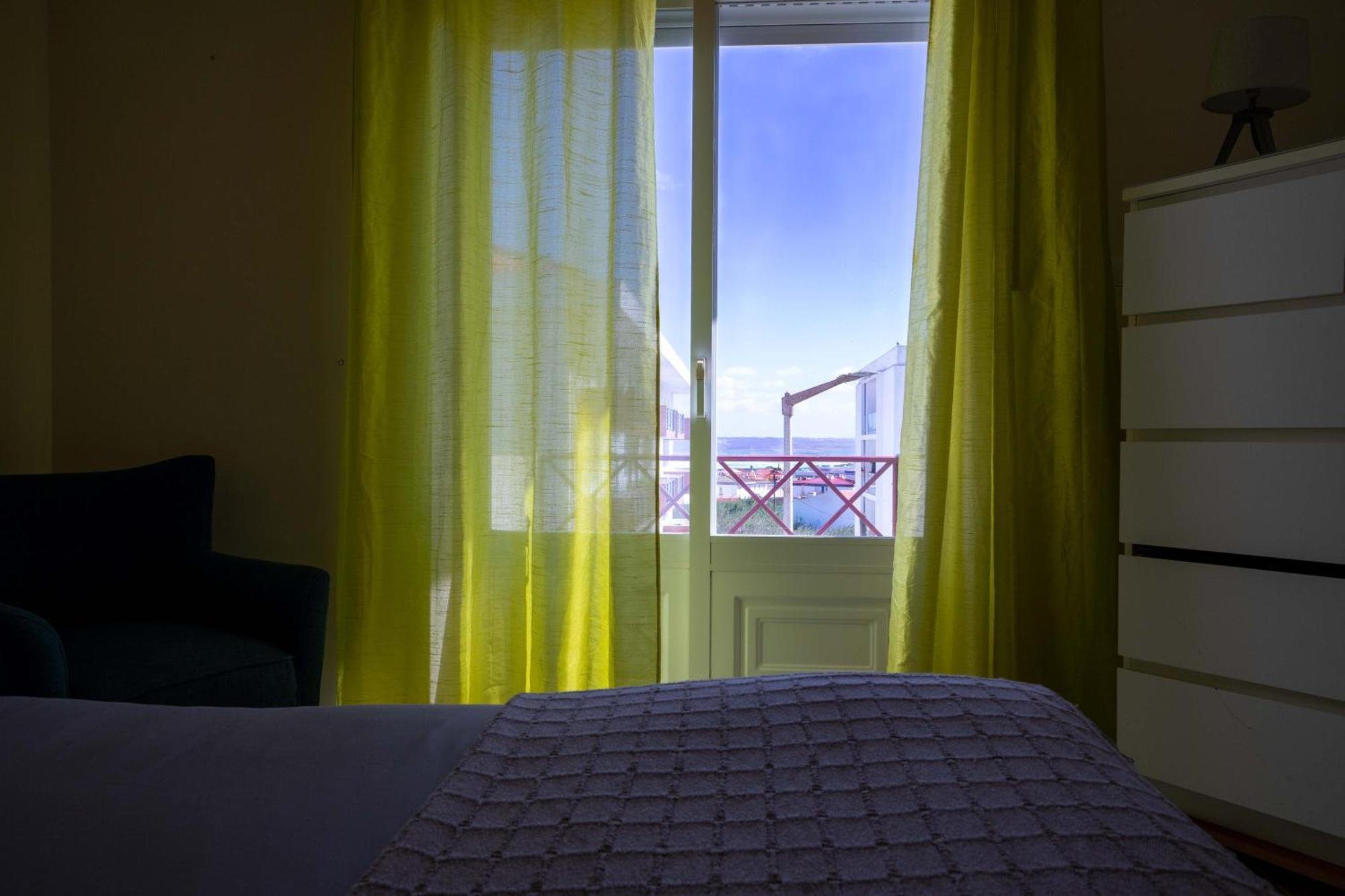 Peniche Sun & Surf Apartment Luaran gambar
