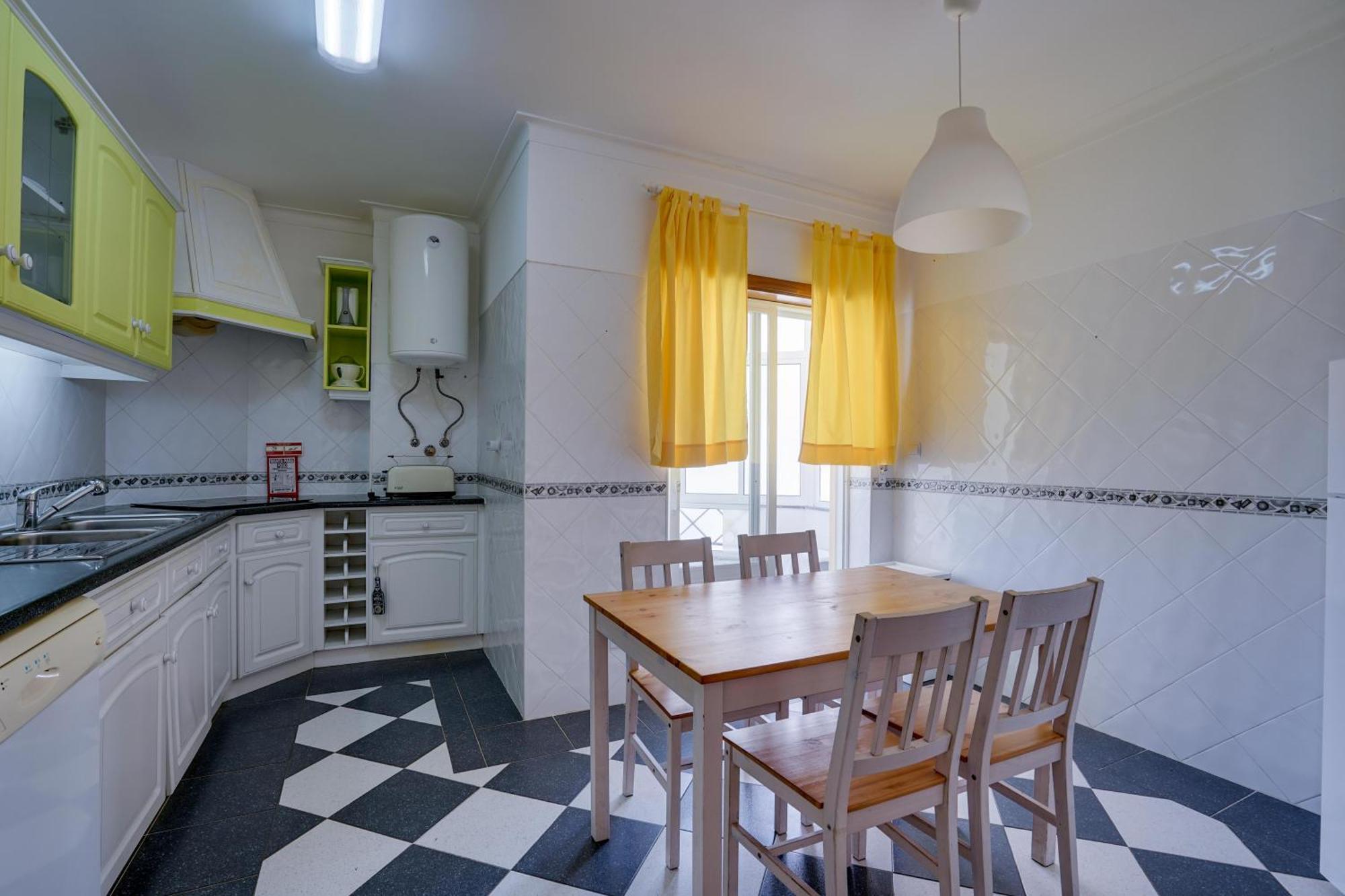Peniche Sun & Surf Apartment Luaran gambar