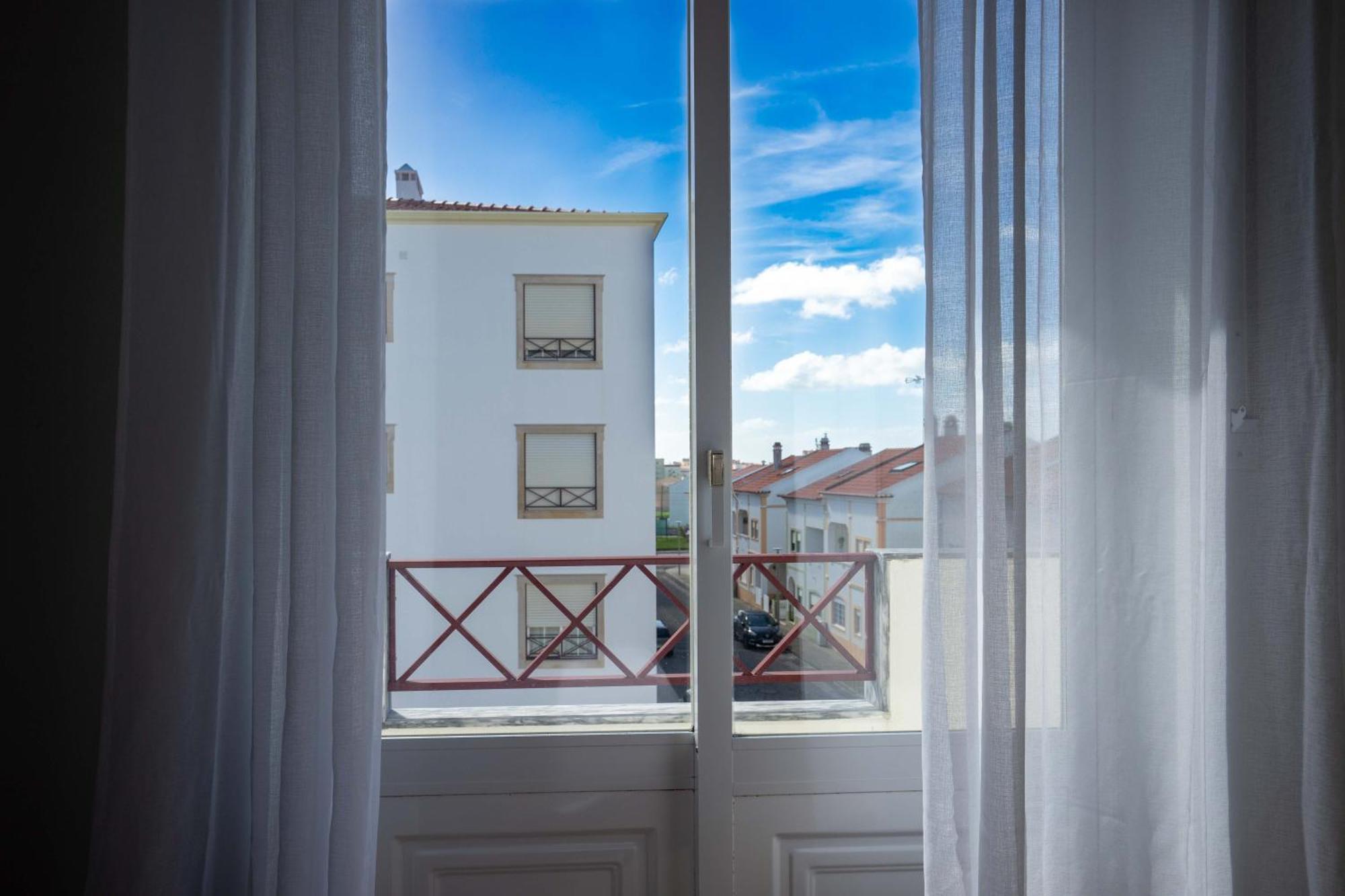 Peniche Sun & Surf Apartment Luaran gambar